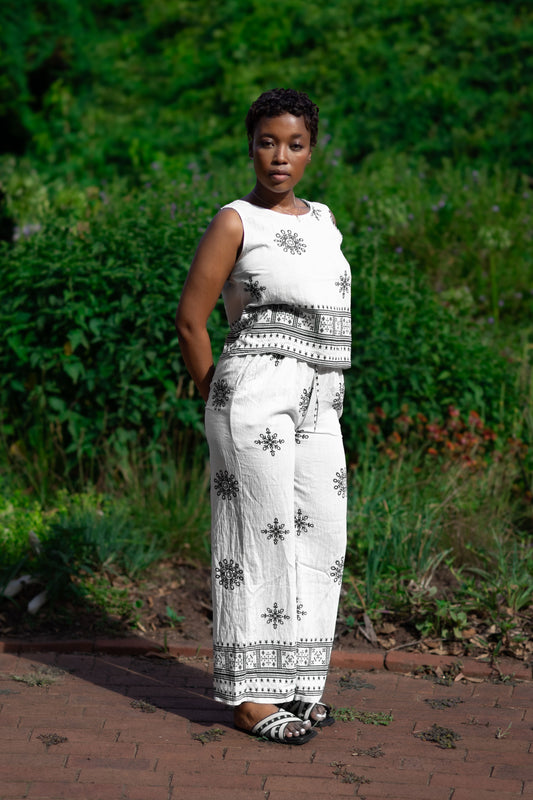 Sleeveless Two-Piece with Pants